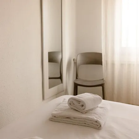 Apartamento De 2 Dormitorios Junto Al Hospital Albacete Exterior photo