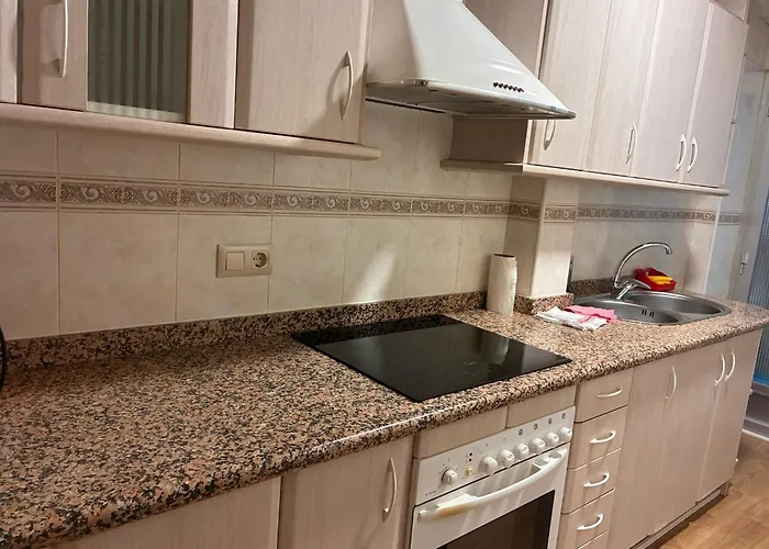 Apartamento De 2 Dormitorios Junto Al Hospital