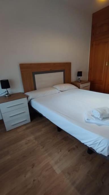 Apartment De 2 Junto Al Hospital Albacete